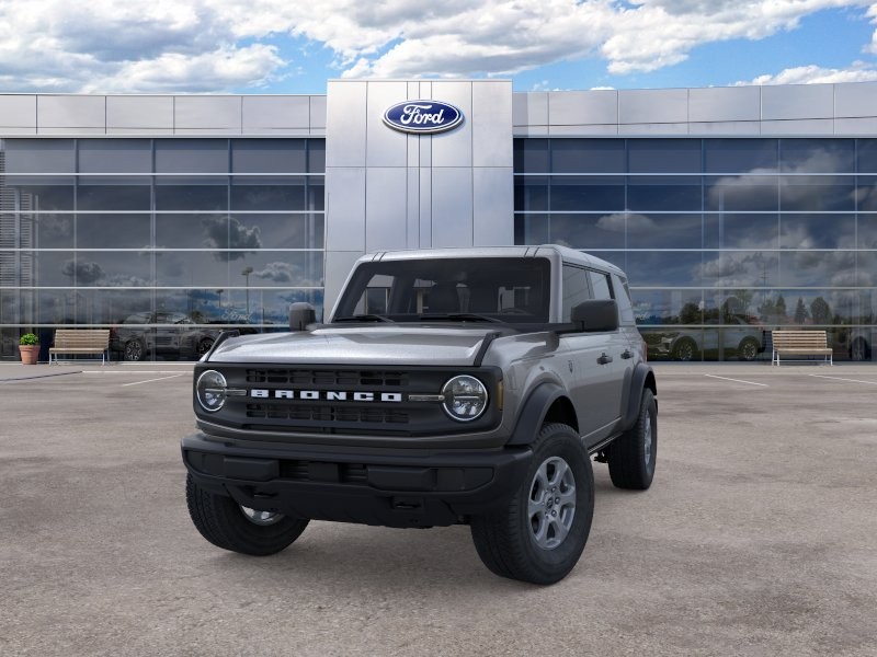 Ford Bronco Vehicle Full-screen Gallery Image 02
