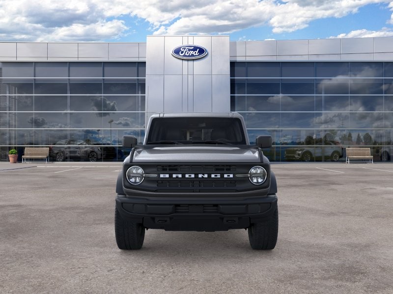 Ford Bronco Vehicle Full-screen Gallery Image 08
