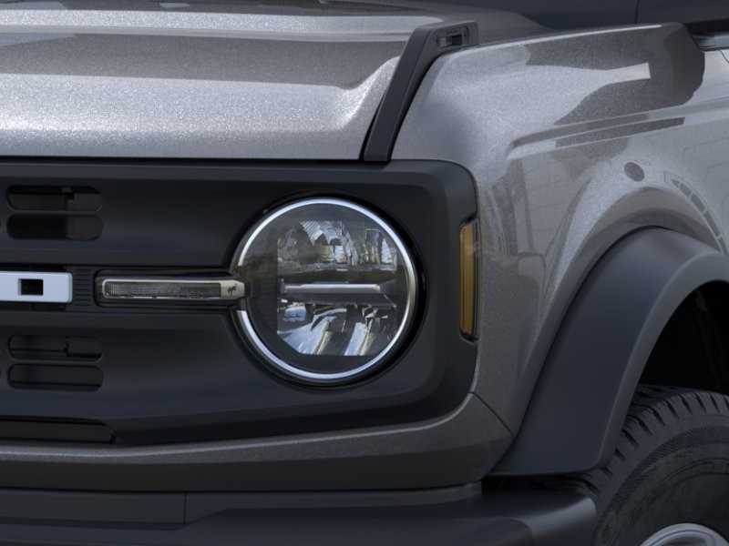 Ford Bronco Vehicle Full-screen Gallery Image 22