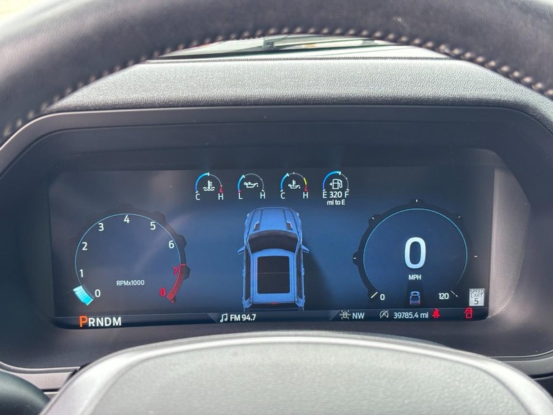 Ford F-150 Vehicle Full-screen Gallery Image 20