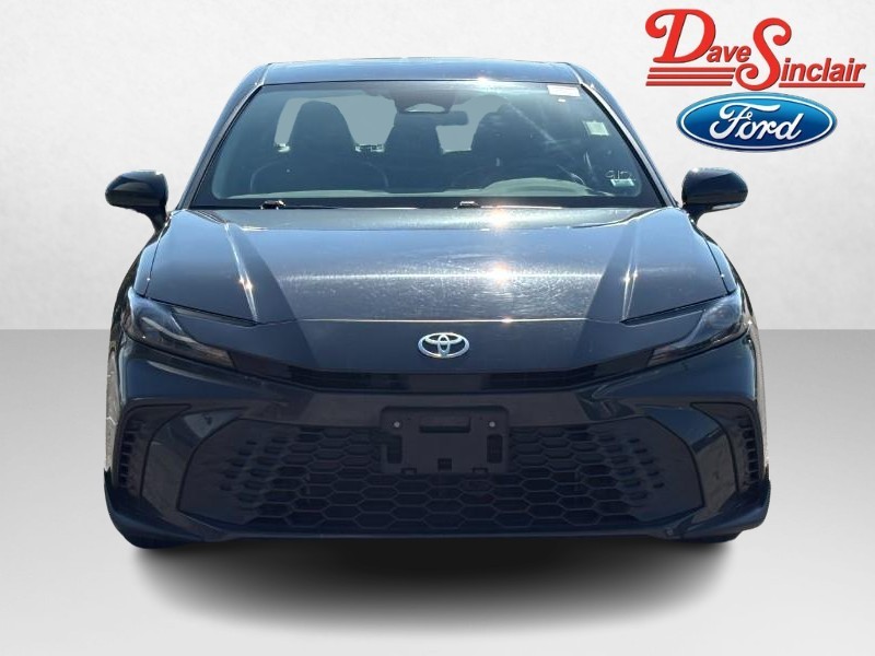 Toyota Camry Vehicle Image 02