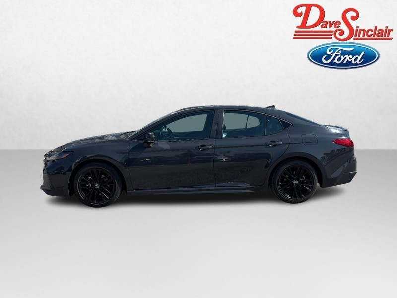 Toyota Camry Vehicle Image 10