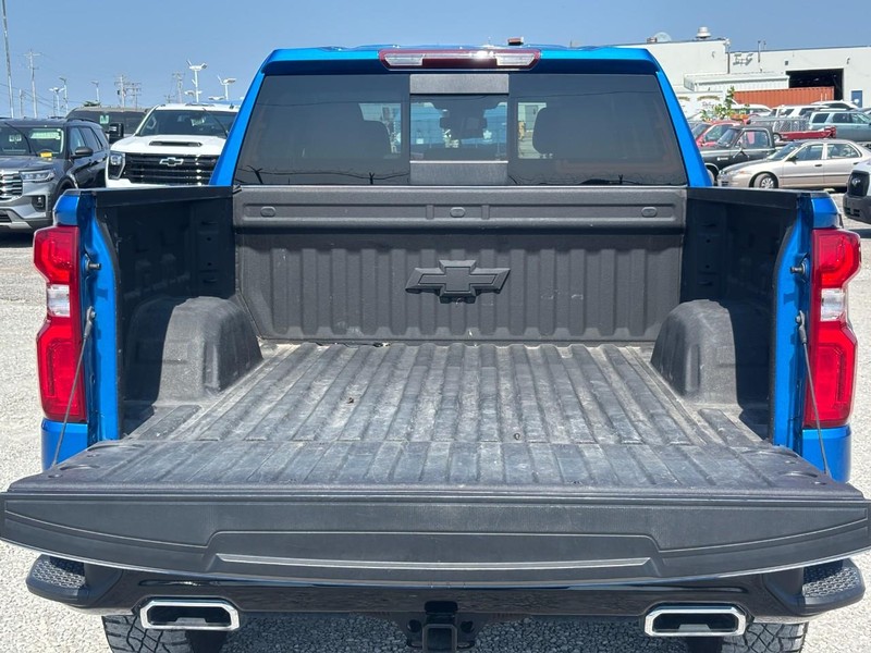 Chevrolet Silverado 1500 Vehicle Image 11