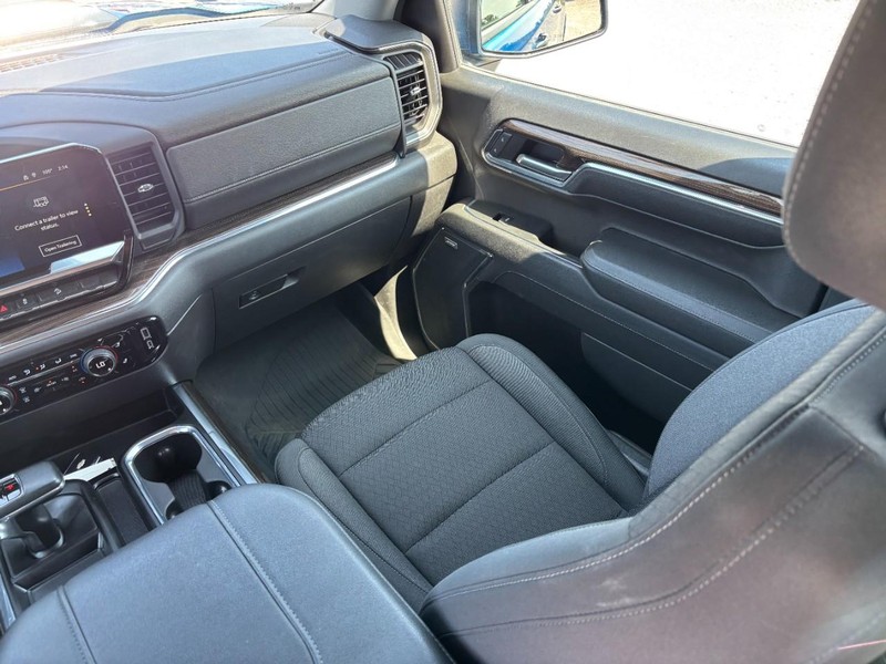 Chevrolet Silverado 1500 Vehicle Image 16