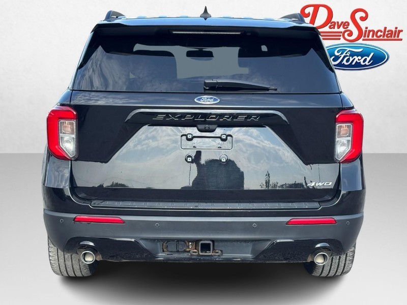 Ford Explorer Vehicle Image 08