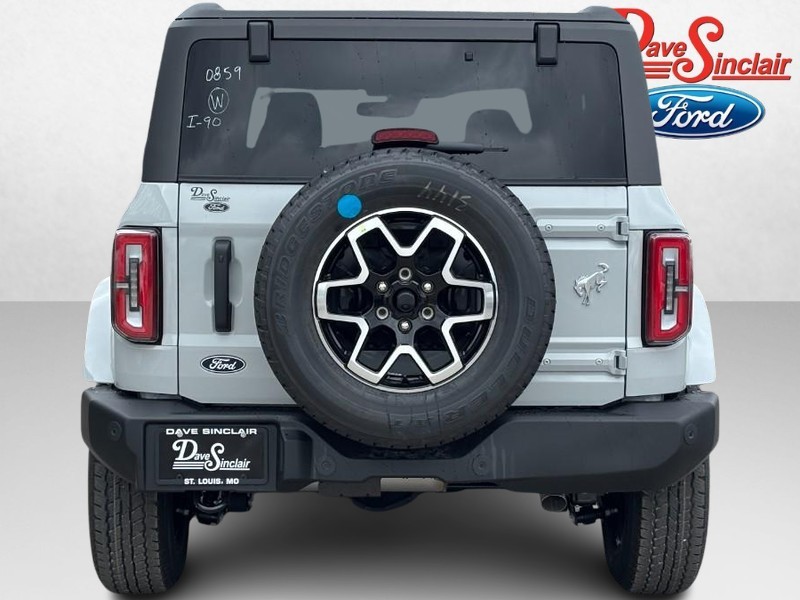 Ford Bronco Vehicle Image 08
