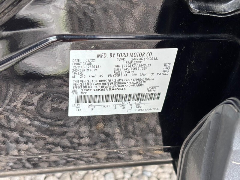 Ford Edge Vehicle Image 25