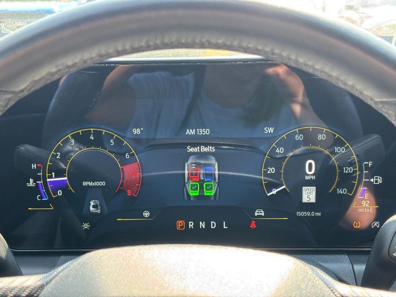 Ford Mustang Vehicle Image 19
