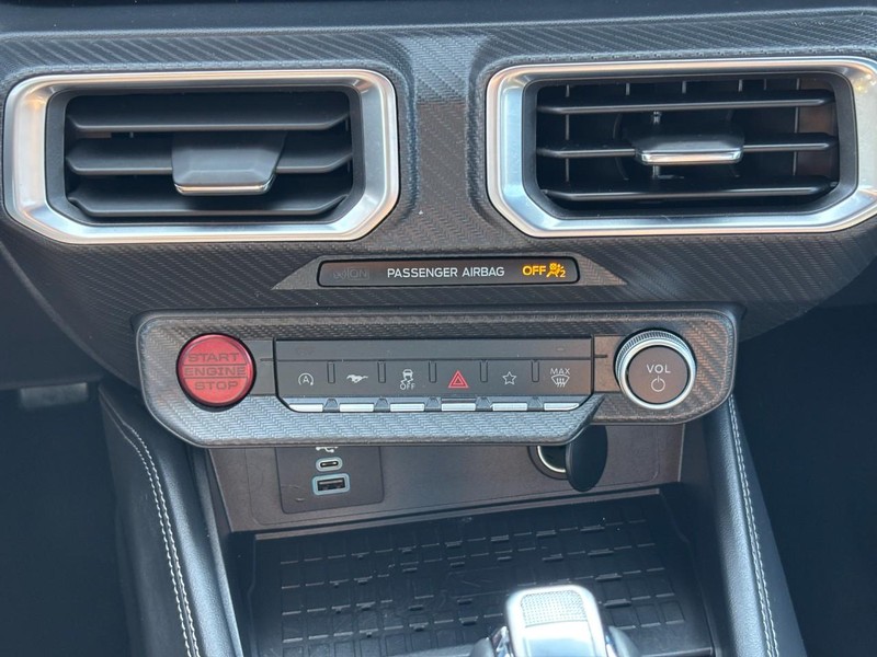 Ford Mustang Vehicle Image 23