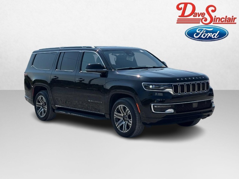 Jeep Wagoneer L Vehicle Image 04
