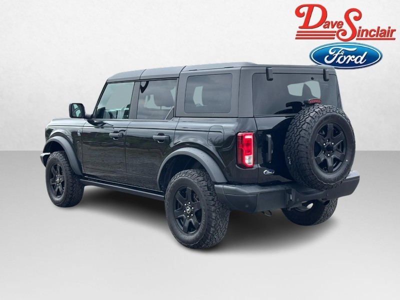 Ford Bronco Vehicle Image 09