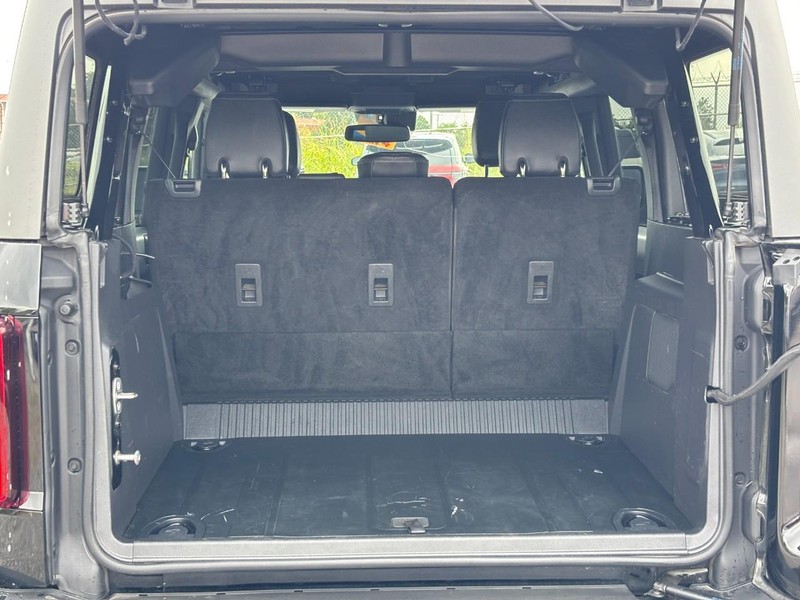 Ford Bronco Vehicle Image 11