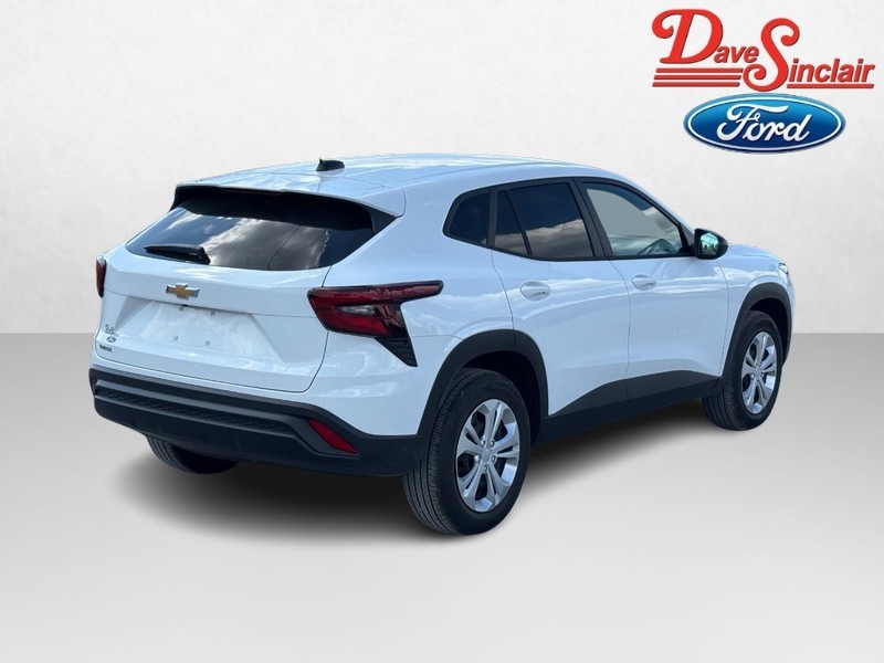Chevrolet Trax Vehicle Image 07