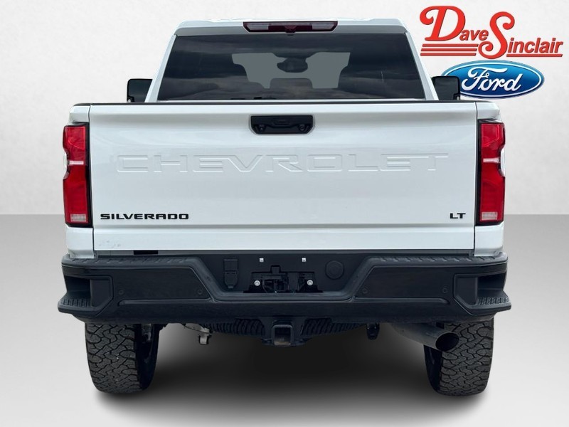 Chevrolet Silverado 3500HD Vehicle Image 08