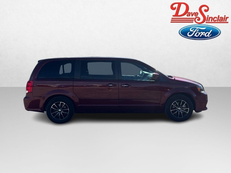 Dodge Grand Caravan Vehicle Image 05