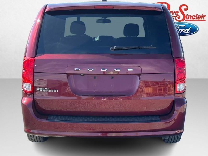 Dodge Grand Caravan Vehicle Image 08