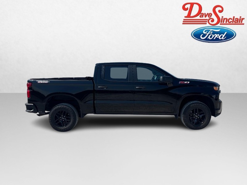 Chevrolet Silverado 1500 LTD Vehicle Full-screen Gallery Image 04