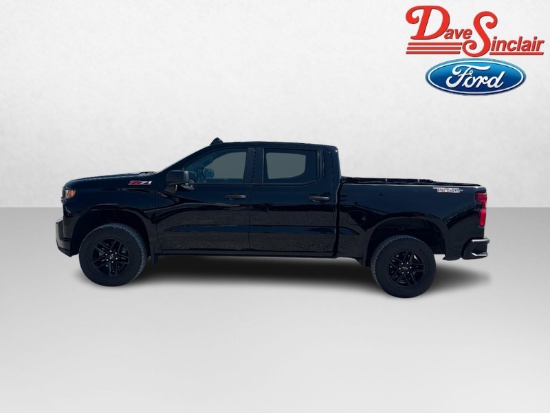 Chevrolet Silverado 1500 LTD Vehicle Full-screen Gallery Image 08