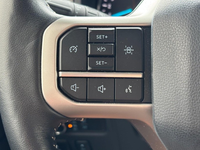Ford Expedition Vehicle Image 20