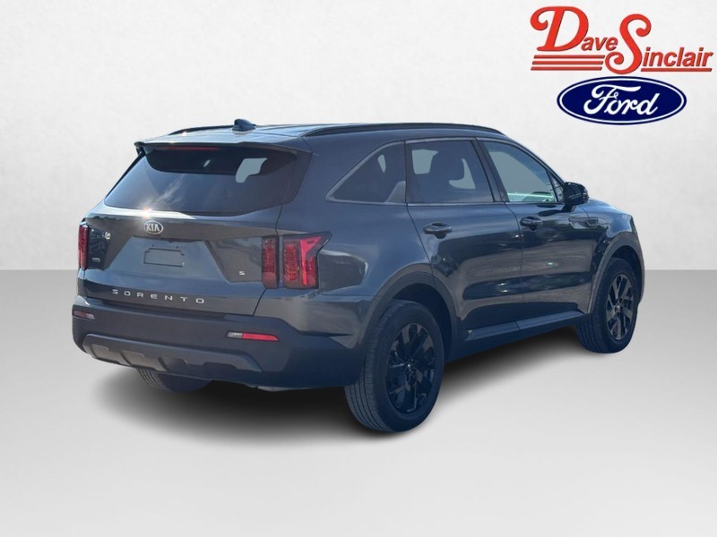 Kia Sorento Vehicle Full-screen Gallery Image 07