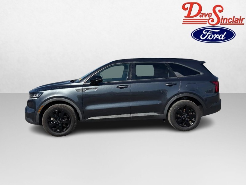 Kia Sorento Vehicle Full-screen Gallery Image 10