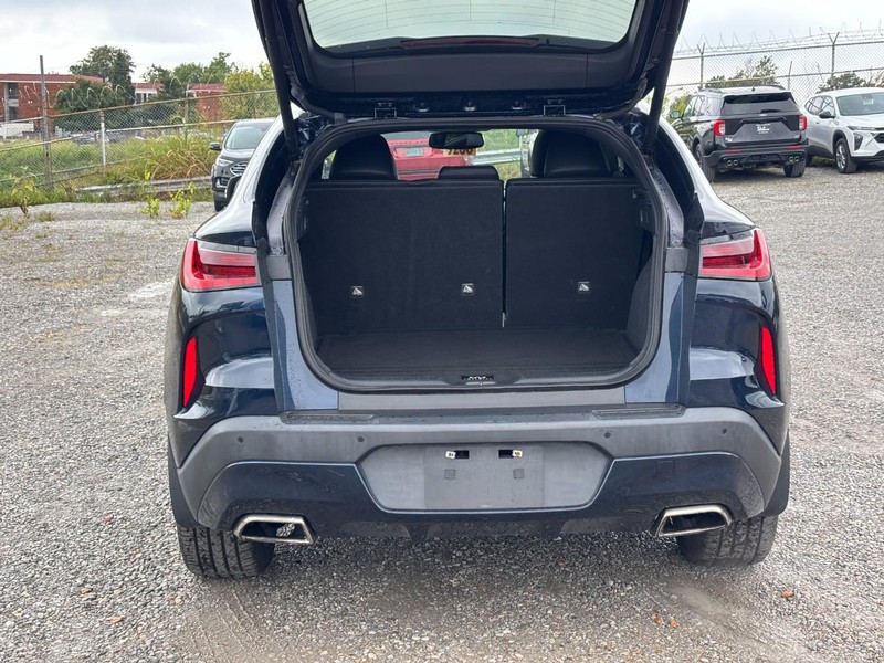 INFINITI QX55 Vehicle Image 11