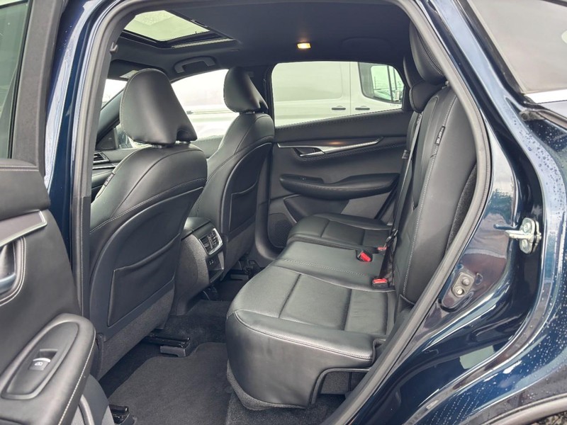 INFINITI QX55 Vehicle Image 13