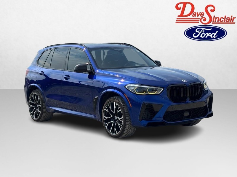 BMW X5 M Vehicle Full-screen Gallery Image 04
