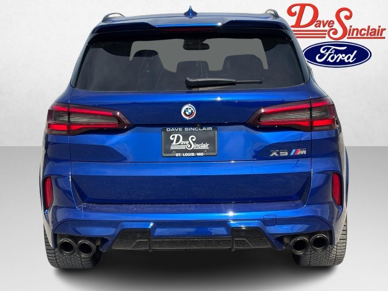 BMW X5 M Vehicle Full-screen Gallery Image 08