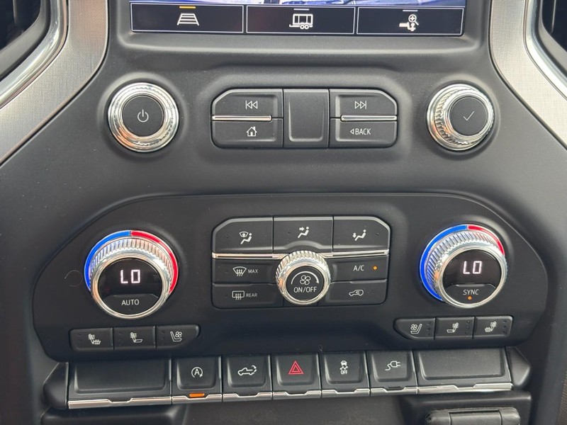 GMC Sierra 1500 Vehicle Full-screen Gallery Image 23