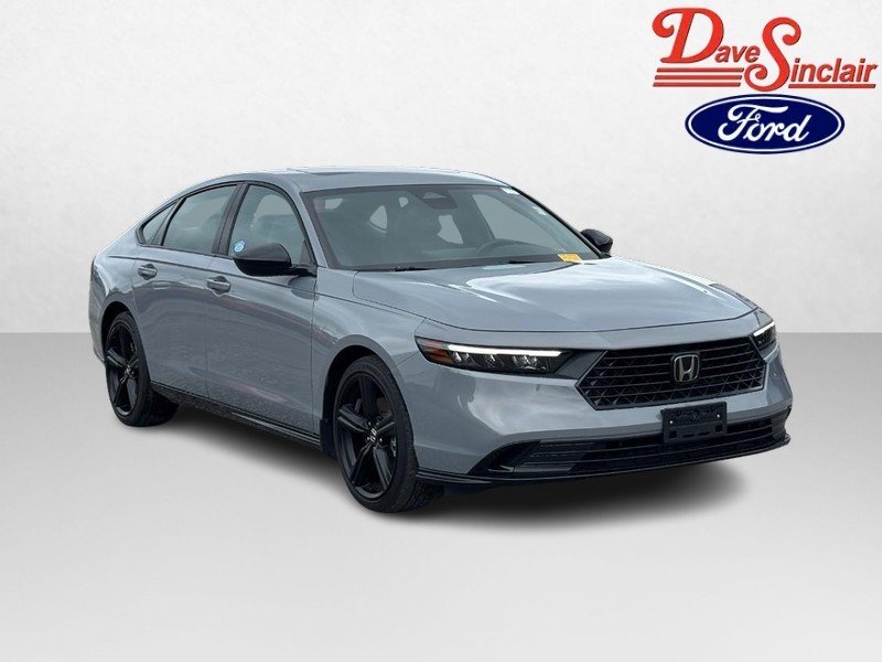 Honda Accord Hybrid Vehicle Full-screen Gallery Image 04