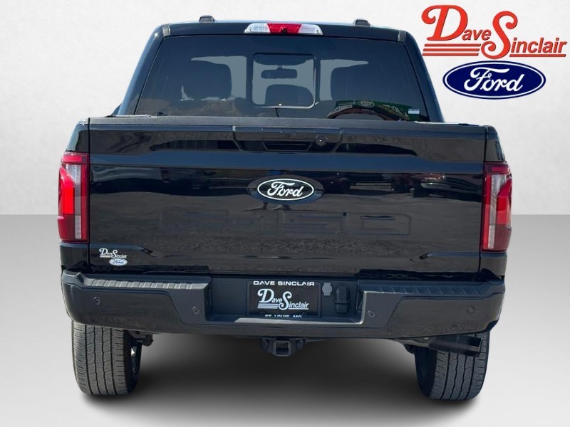 Ford F-150 Vehicle Full-screen Gallery Image 08