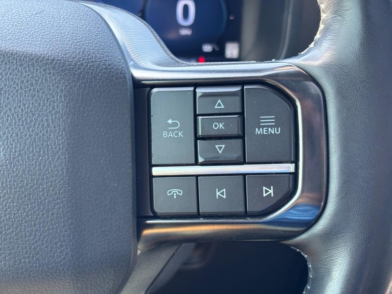 Ford F-150 Vehicle Full-screen Gallery Image 20