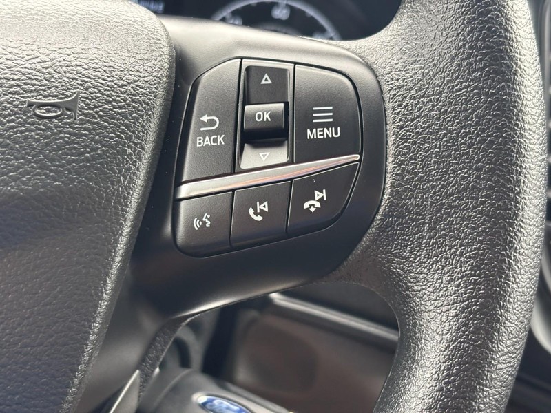 Ford Transit Passenger Wagon Vehicle Full-screen Gallery Image 24