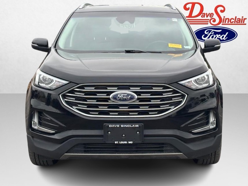 Ford Edge Vehicle Full-screen Gallery Image 02