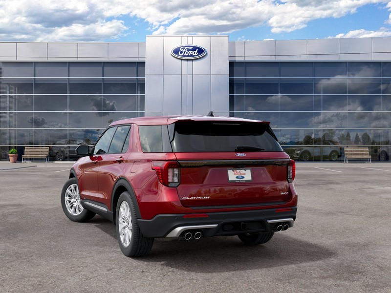 Ford Explorer Vehicle Image 10