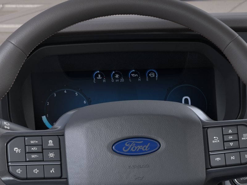 Ford F-150 Vehicle Full-screen Gallery Image 15