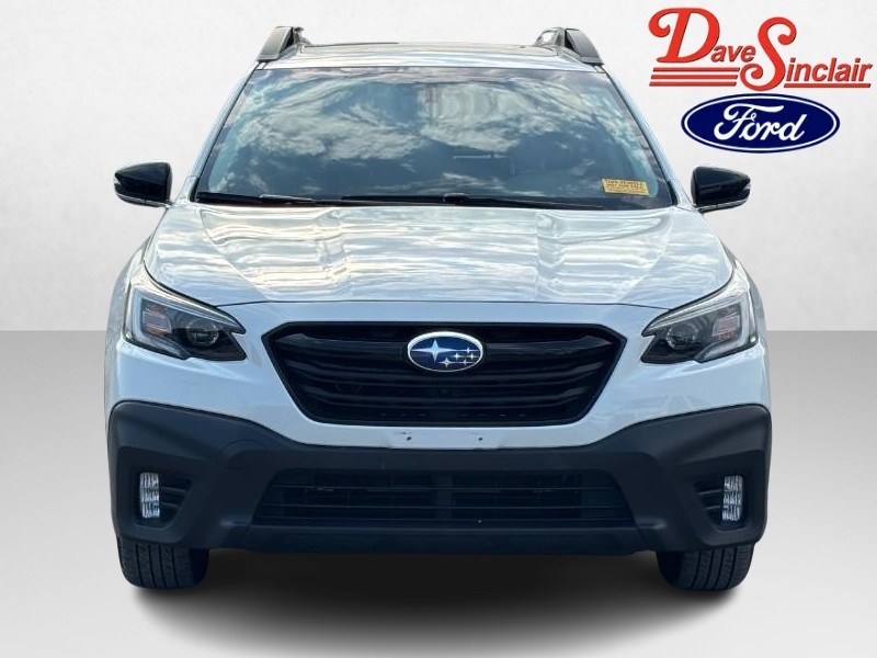 Subaru Outback Vehicle Full-screen Gallery Image 02