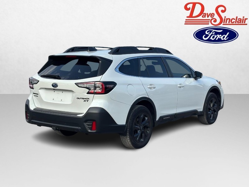 Subaru Outback Vehicle Full-screen Gallery Image 07