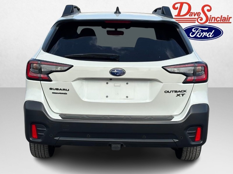 Subaru Outback Vehicle Full-screen Gallery Image 08
