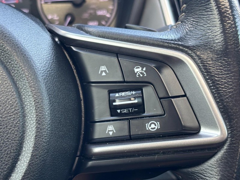 Subaru Outback Vehicle Full-screen Gallery Image 20