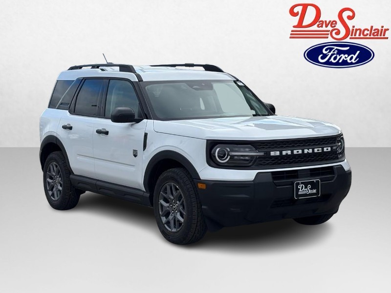 Ford Bronco Sport Vehicle Full-screen Gallery Image 04