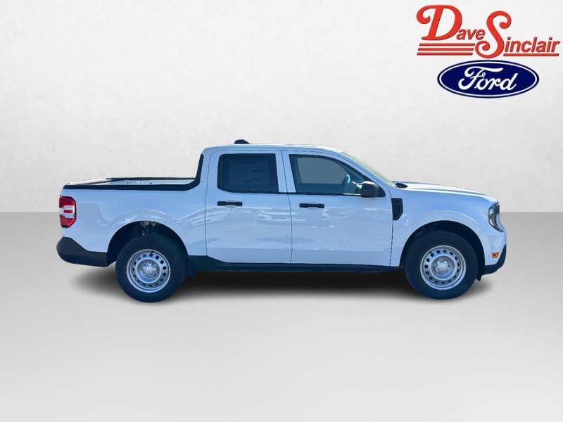 Ford Maverick Vehicle Image 05