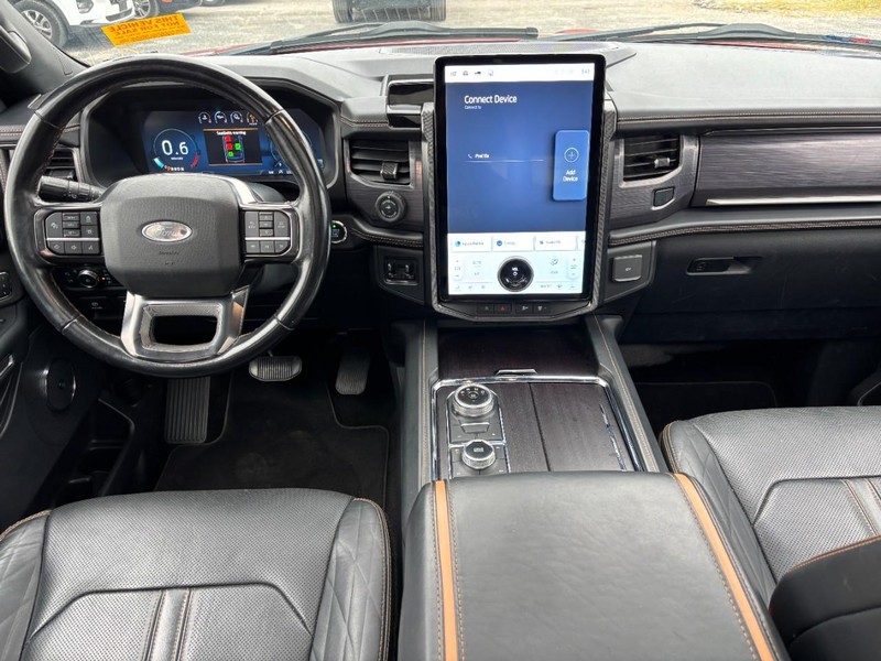 Ford Expedition Max Vehicle Image 16