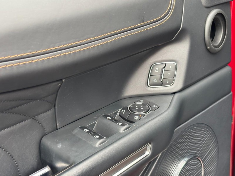 Ford Expedition Max Vehicle Image 19