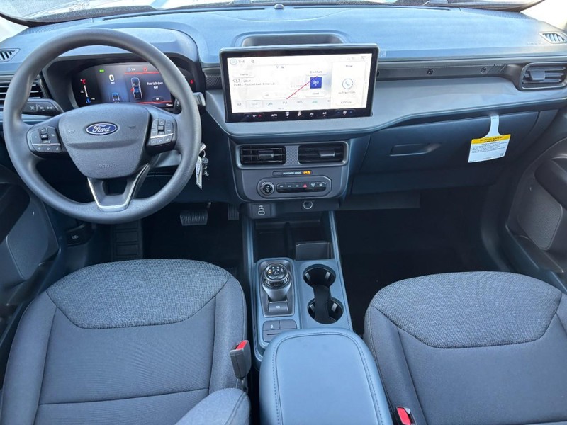 Ford Maverick Vehicle Full-screen Gallery Image 15
