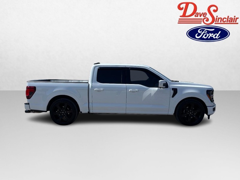 Ford F-150 Vehicle Full-screen Gallery Image 07