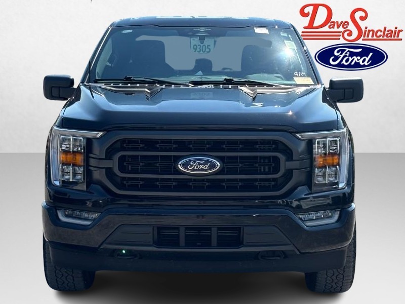 Ford F-150 Vehicle Full-screen Gallery Image 02