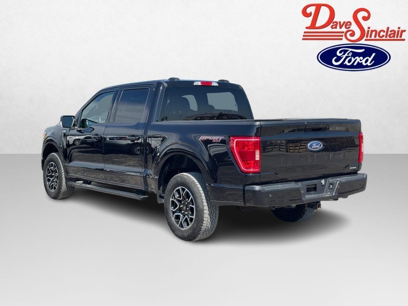 Ford F-150 Vehicle Full-screen Gallery Image 09