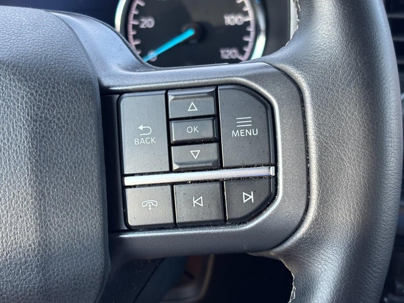 Ford F-150 Vehicle Full-screen Gallery Image 20